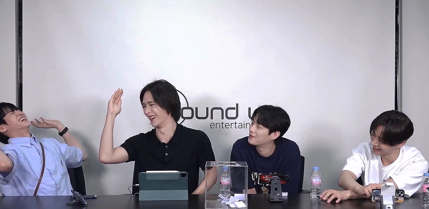 [잡담] 근데 하이라이트는 은근 막내한테 의지하는거같아 | 인스티즈