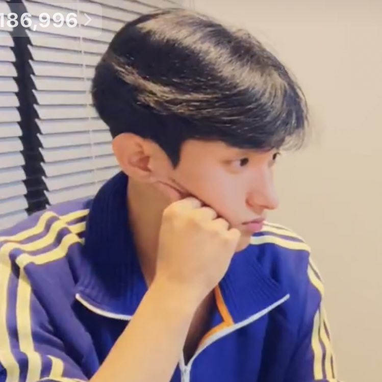 [잡담] 이도겸 술자리에서 고민 얘기하면 | 인스티즈