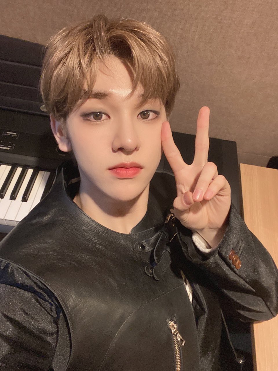 [잡담] 이거 누구신지 아는사람?? | 인스티즈