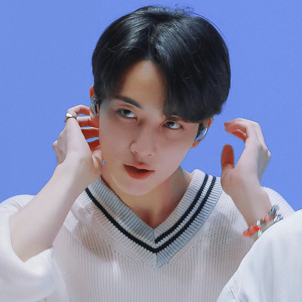 [잡담] 한 남성이 혼자 이렇게 귀엽고 예쁘고 썰 잘푸는 장인이었다가 걱숨이였다가 할 수 있는거임? | 인스티즈