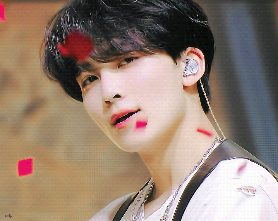 [잡담] 한 남성이 혼자 이렇게 귀엽고 예쁘고 썰 잘푸는 장인이었다가 걱숨이였다가 할 수 있는거임? | 인스티즈