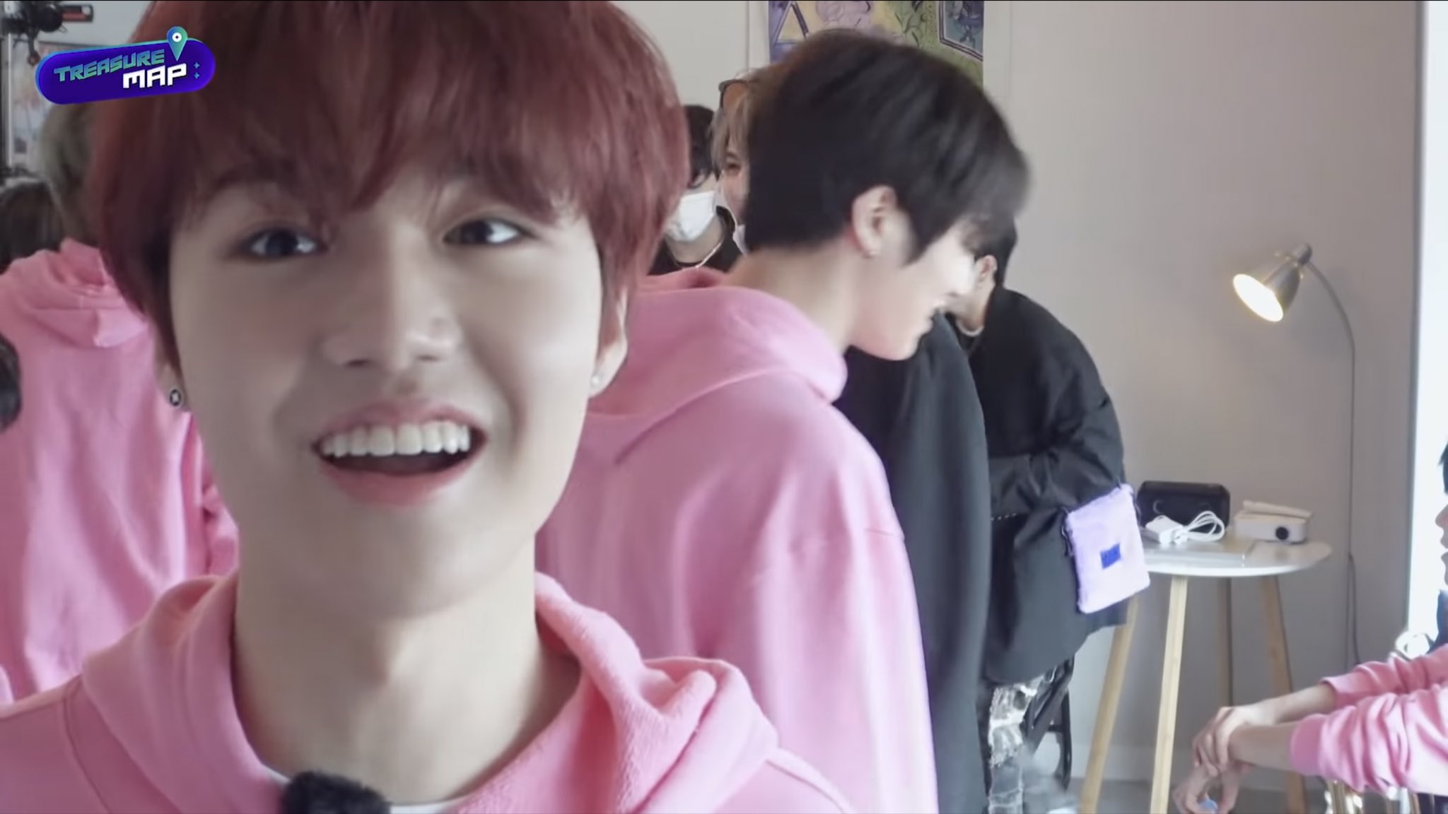 [잡담] 어디선가 튀어나와서 귀여운짓하는 도영이 시리즈 | 인스티즈