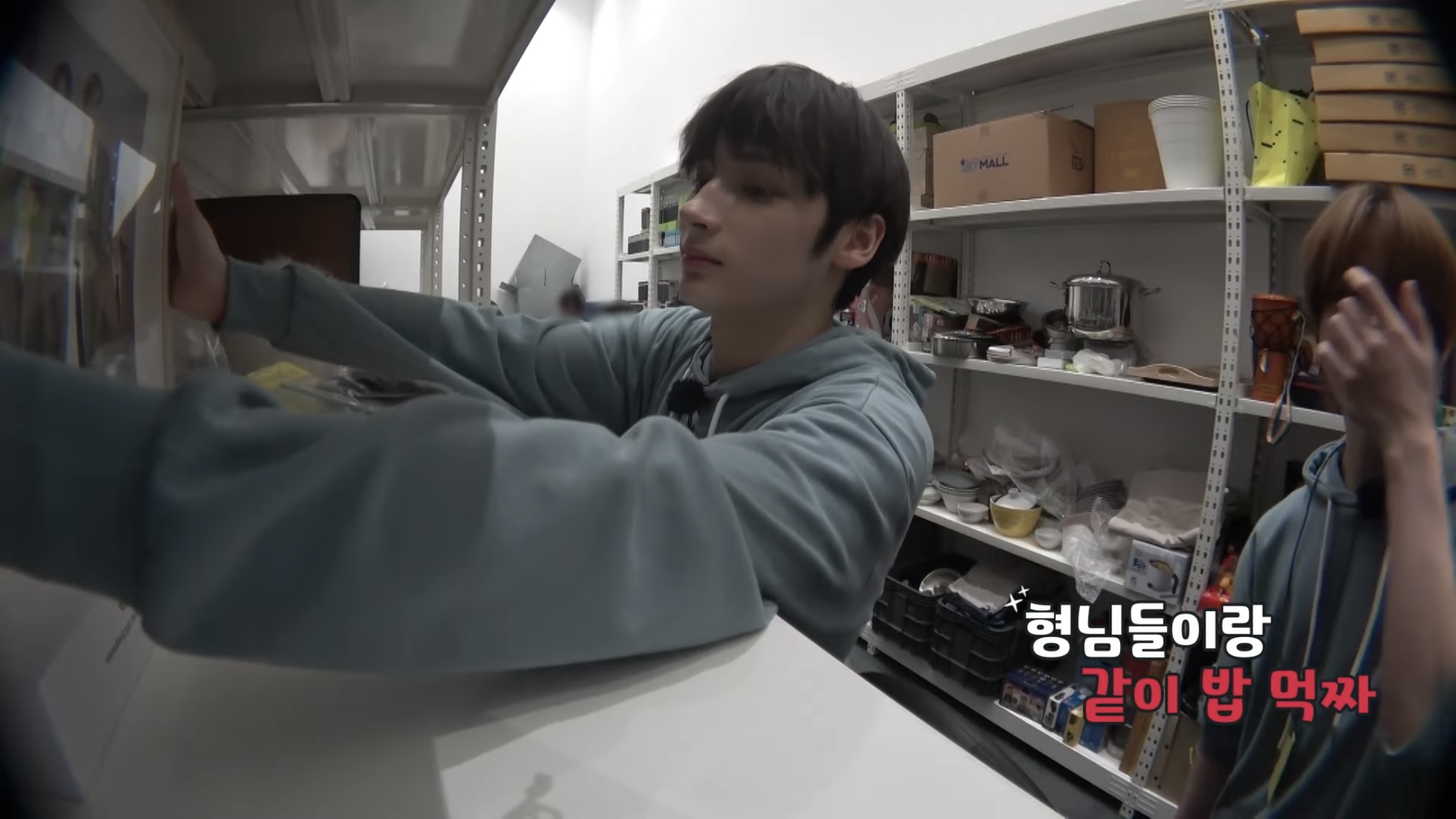 [잡담] 투바투가 sbn들 가족사진 스틸했다ㅋㅋㅋㅋㅋㅋㅋㅋ | 인스티즈