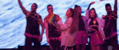 [잡담] 롤라팔루자 아리아나가 공연한거 보고가실분..🖤💖 | 인스티즈