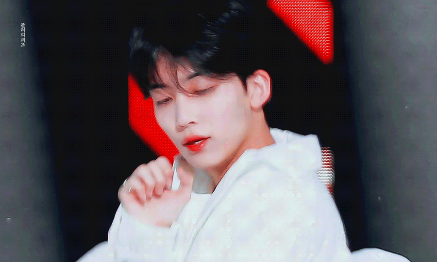 [잡담] 세븐틴 정한 ㄹㅇ 개잘생겼어 | 인스티즈