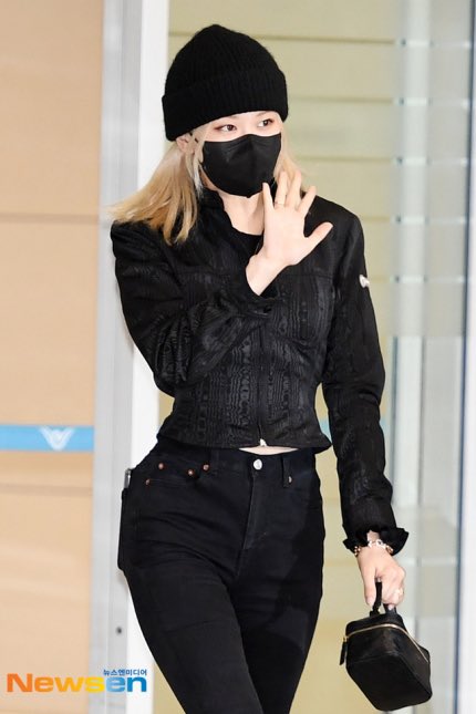 [잡담] 와…로제 몸매봐 | 인스티즈