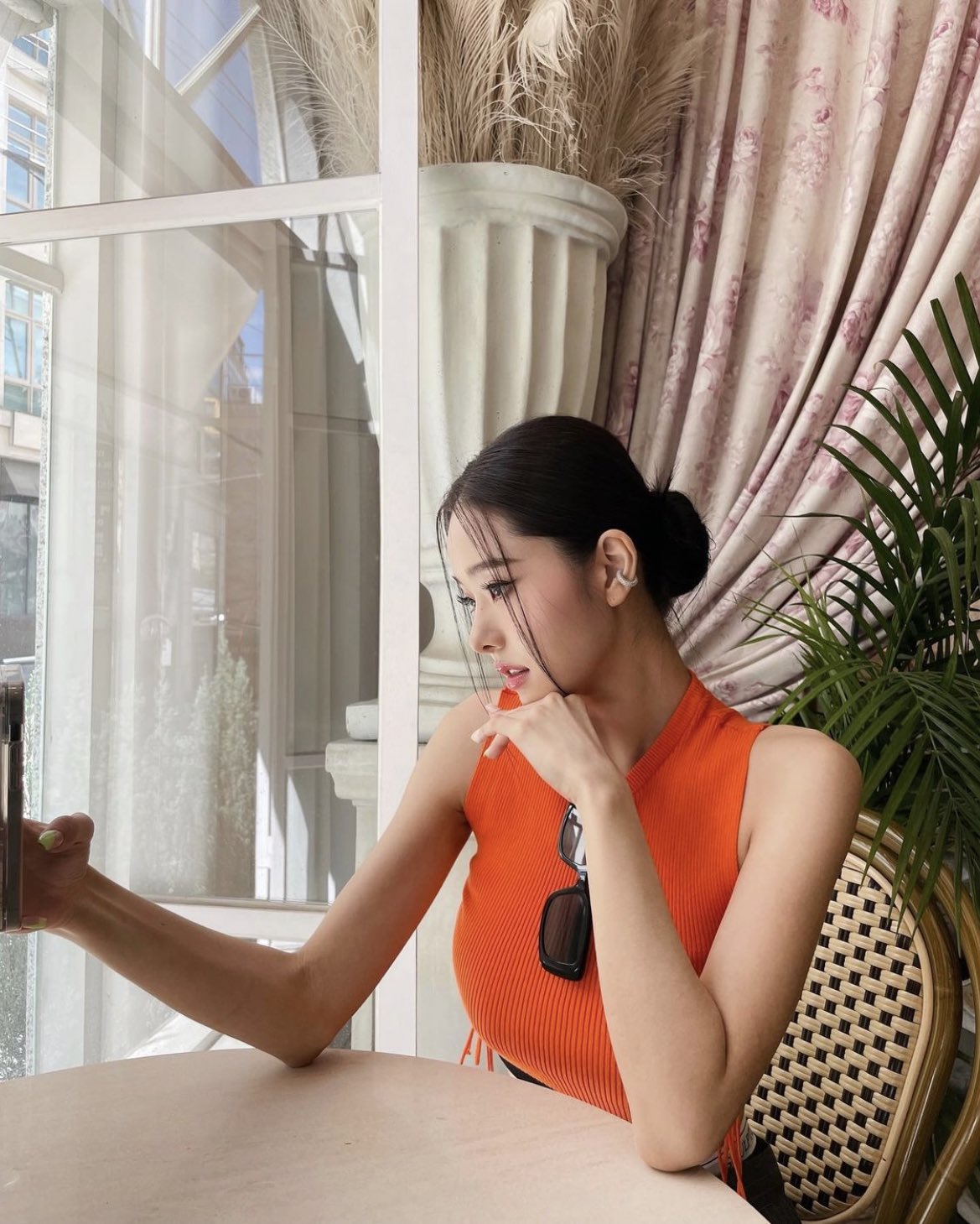 [잡담] 프리지아 인스타 떴는데 개이쁘다 | 인스티즈