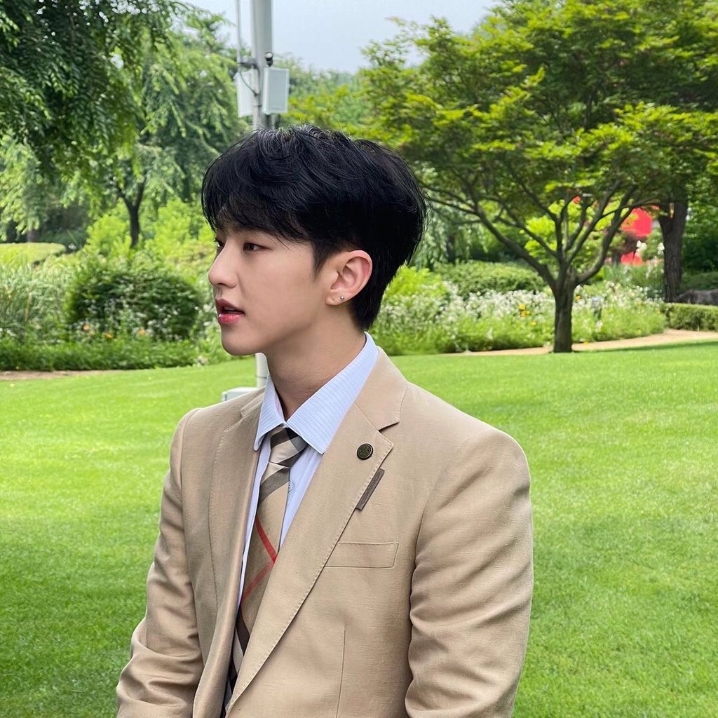 [잡담] 18분 뒤 세계최고 호랑이 생일 | 인스티즈