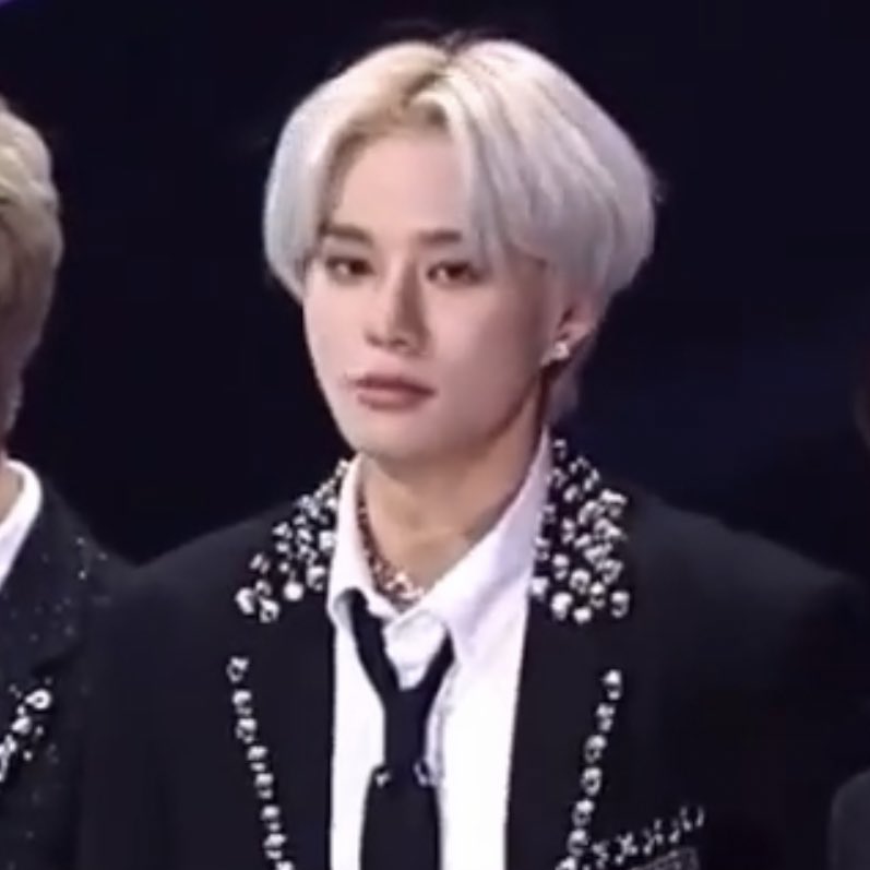 [잡담] 김정우 맨날 웃고 있어서 그렇지 실물 진짜 냉냉냉냉임 | 인스티즈