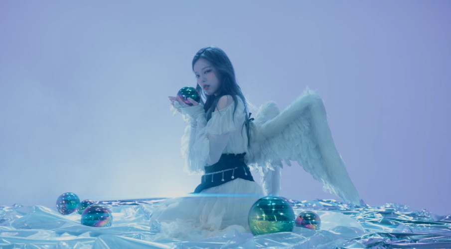 [잡담] 유에 너무 예쁘네..? | 인스티즈