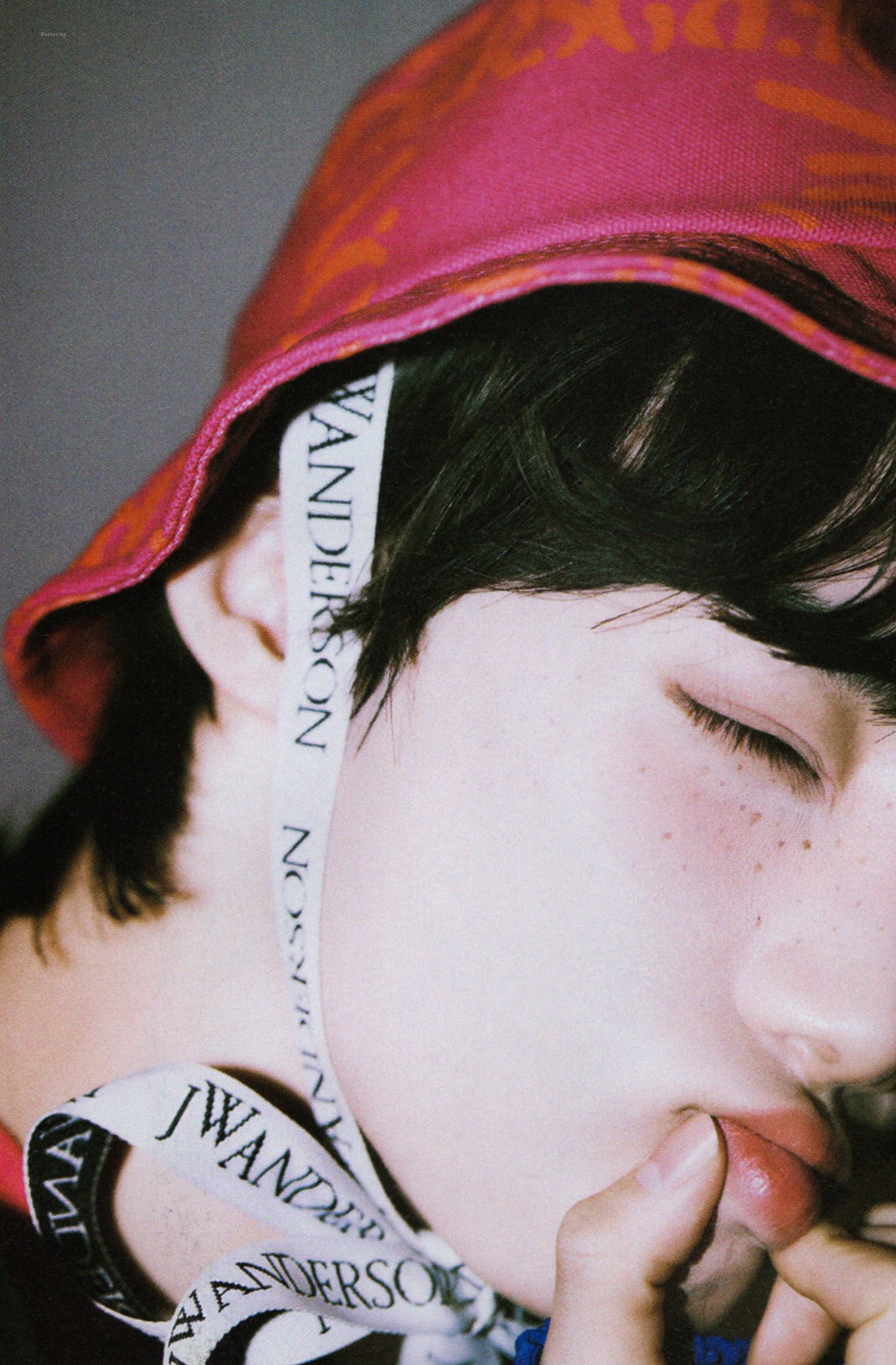 [잡담] 아레나 옴므 뉴.... 아름답다 | 인스티즈