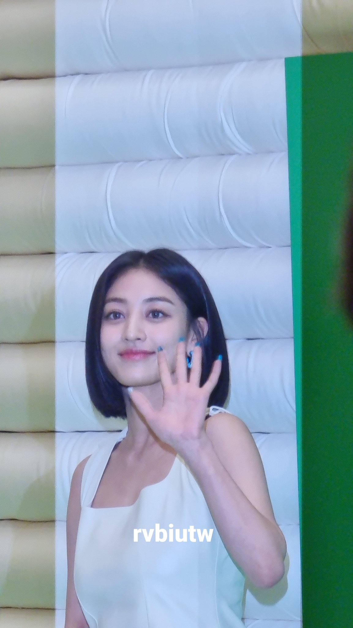 [잡담] 지효 진짜 단발 너무 예뻐 | 인스티즈