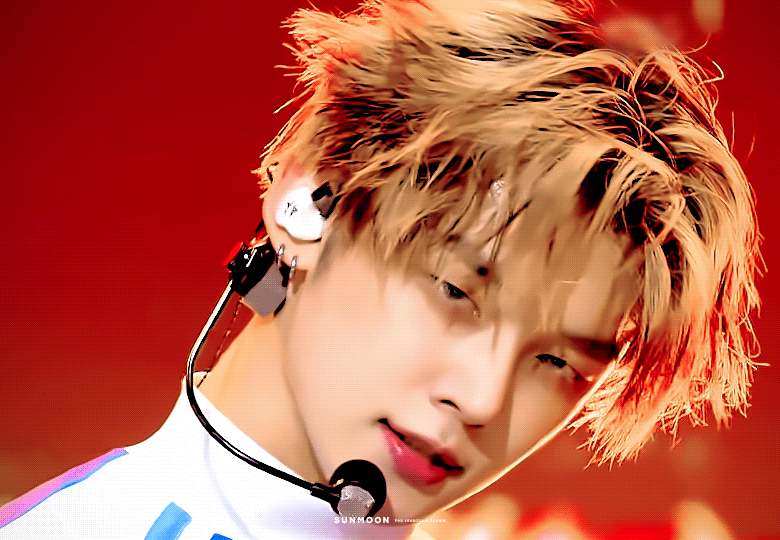 [잡담] 범규가 연준이 머리 보고 정신나간 과학자 같다고 그랬었나? | 인스티즈