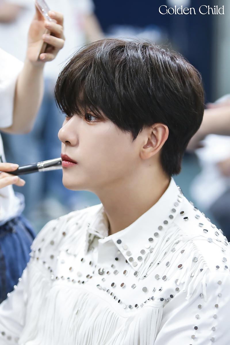 [잡담] 김지범 개잘생겼다아악!!!!!! | 인스티즈