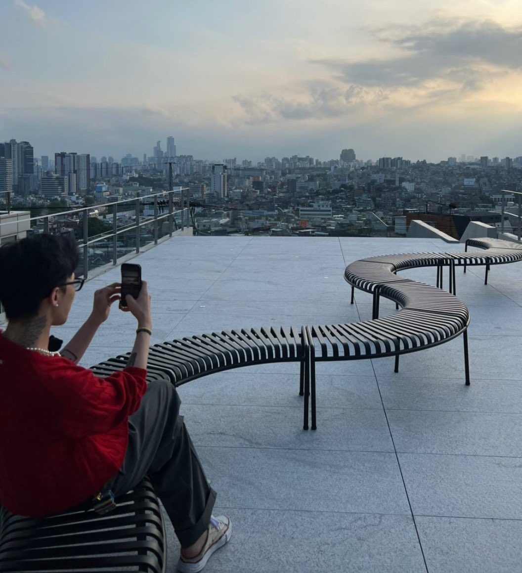 [잡담] 아 지디 옷 개이뻐 | 인스티즈