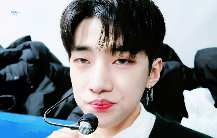 [잡담] 귀여운 재찬이 볼사람 | 인스티즈