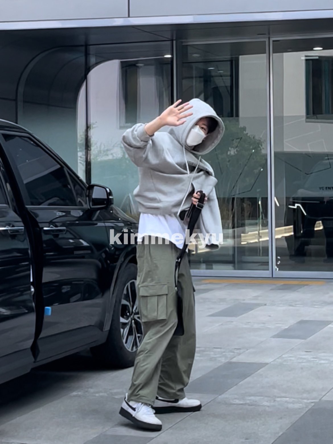 [잡담] 자기 스스로 피셜 패션에 눈 뜨셨다는 분 근황 | 인스티즈