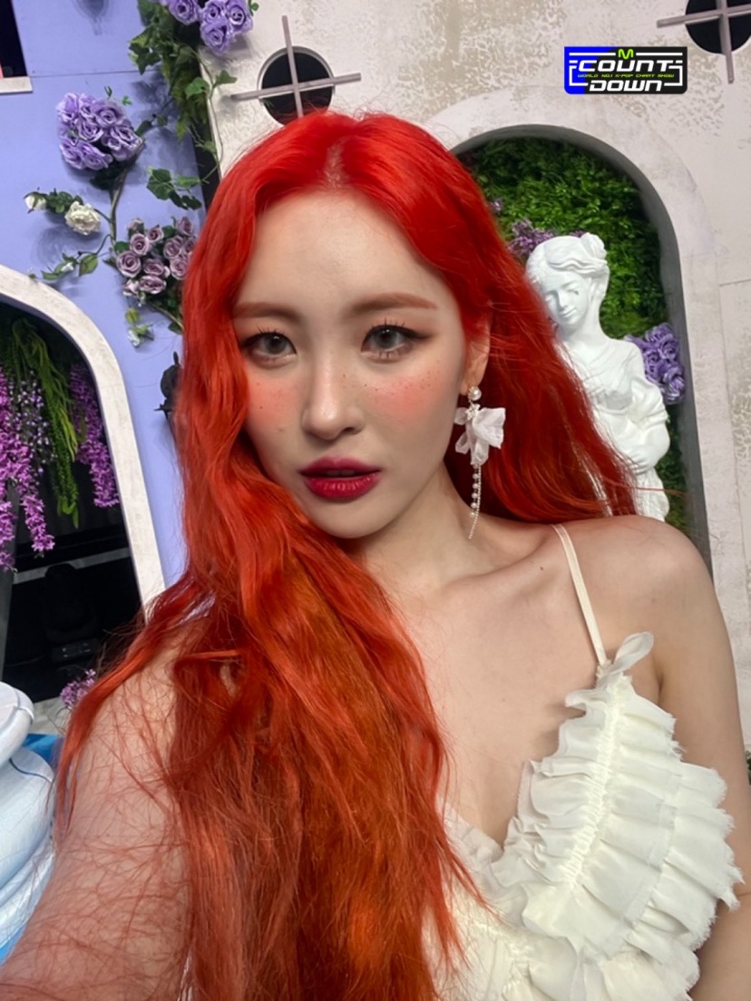 [잡담] 오늘 엠카 가장 선배님 비주얼 상태.jpg | 인스티즈