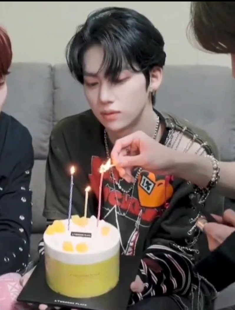 [잡담] 울림한테 드리핀 윤성이 맡겨 놓은 거 있어 | 인스티즈