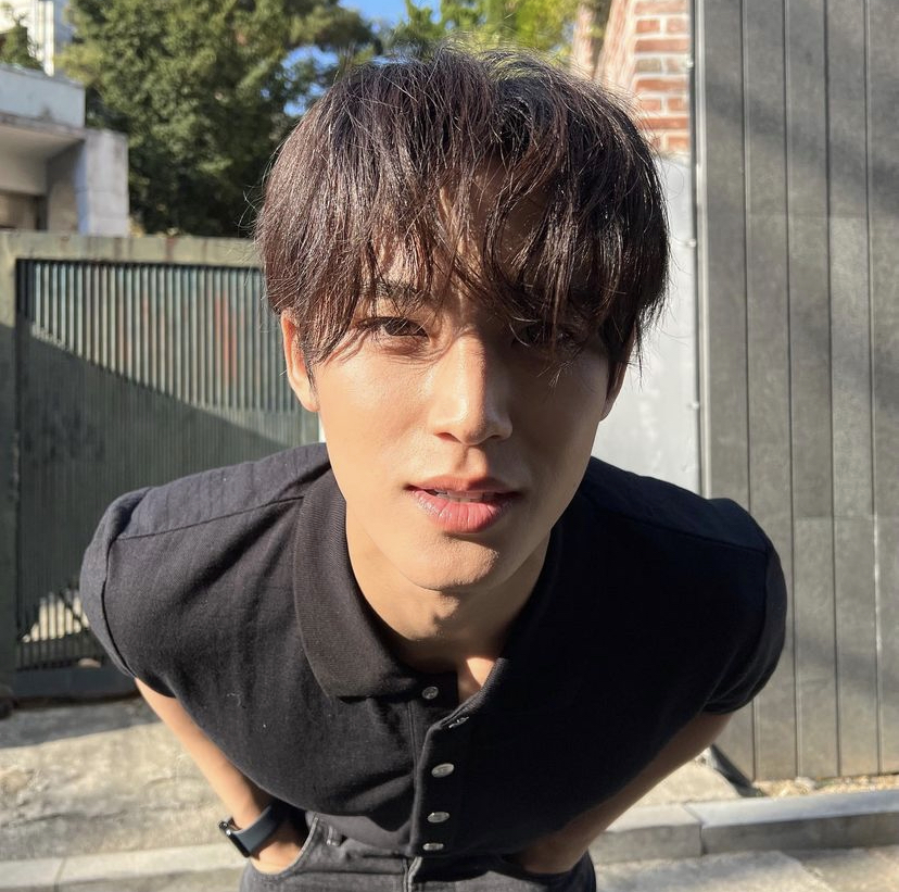 [잡담] 뜬금 없이 내가 좋아하는 김민규 인스타 사진 올리기 | 인스티즈