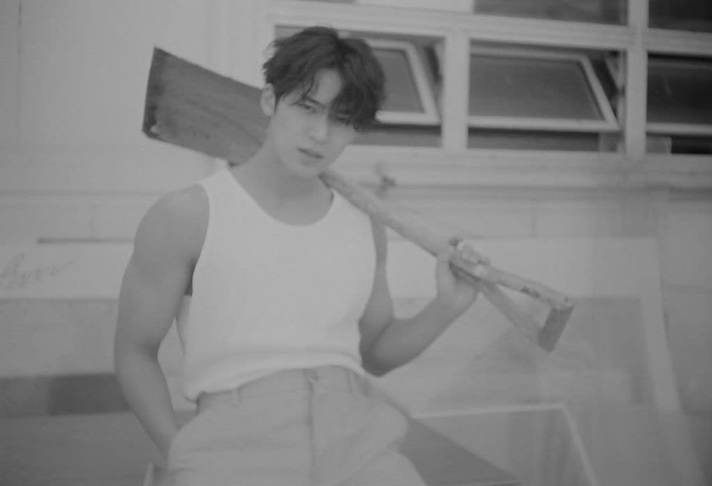 [잡담] 민규 흰 민소매 | 인스티즈