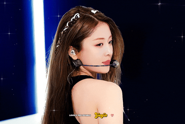 [잡담] 얘들아 허윤진 하이틴 퀸카 그 잡채임 | 인스티즈