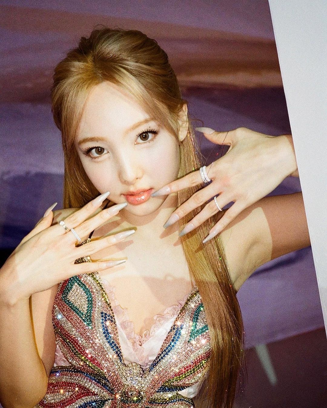 [잡담] 왕 나연 인스타 업뎃!🦋🦋 | 인스티즈