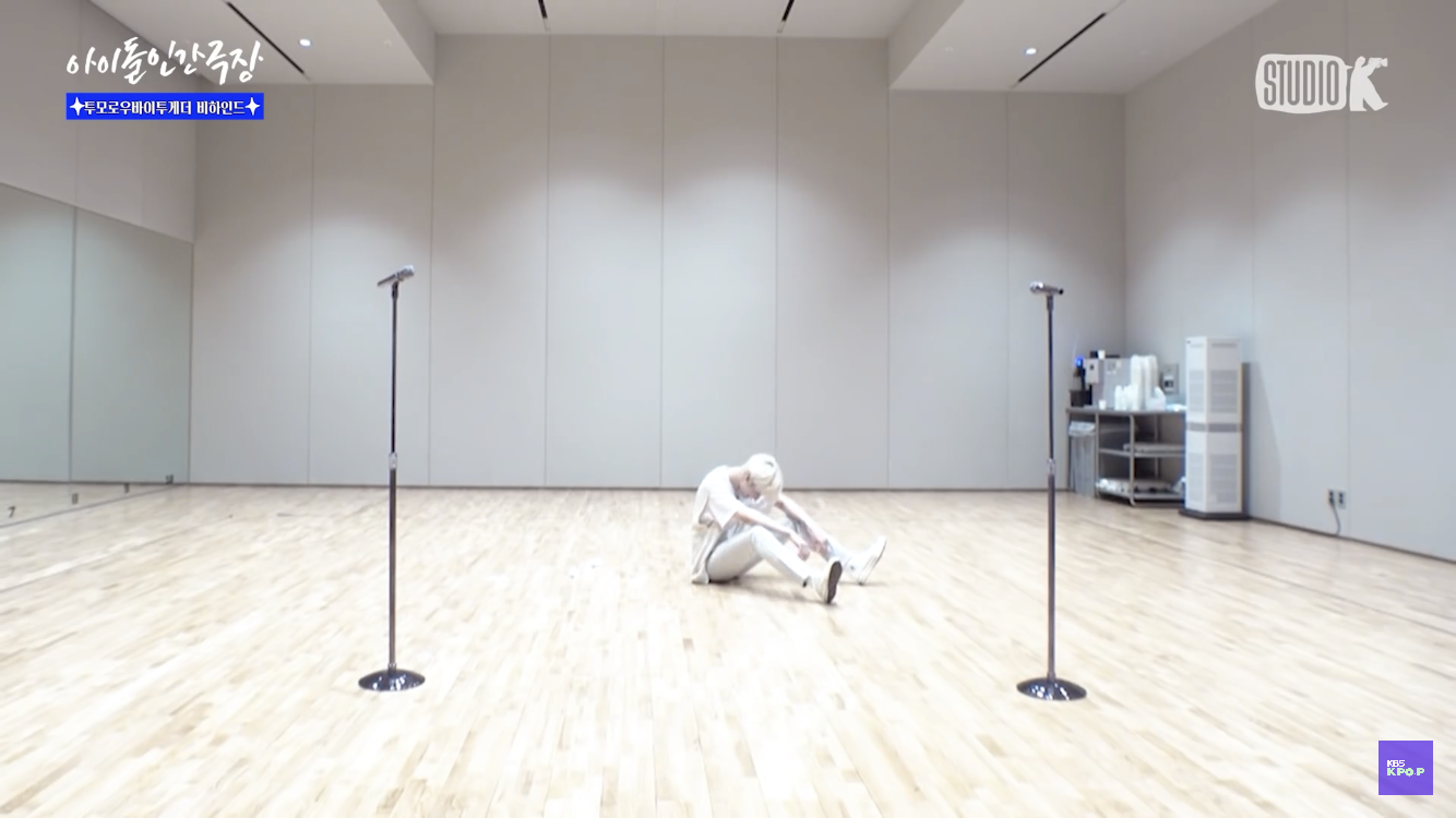 [잡담] 하이브 화이트 연습실+백발+올화이트착장(+조명)이면 생기는일.. | 인스티즈