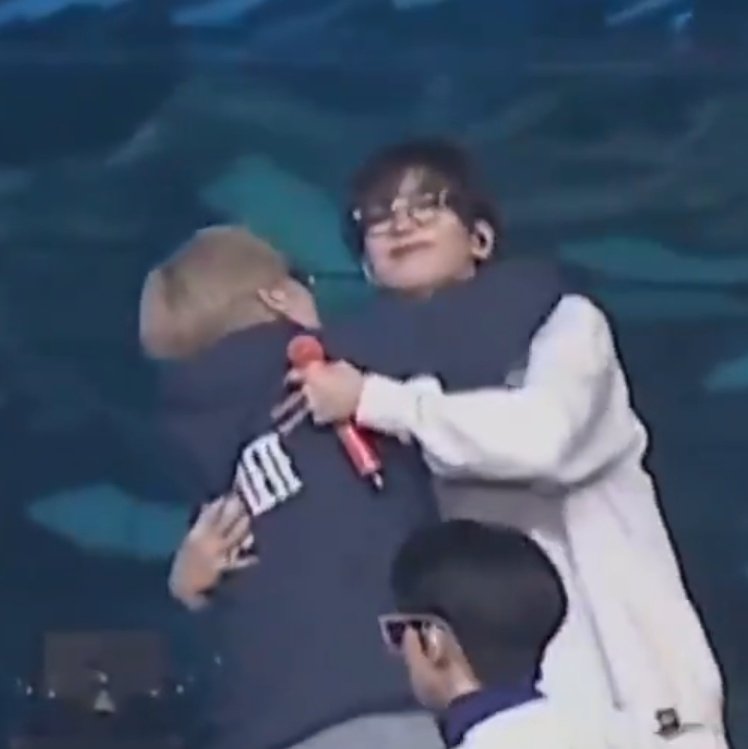 [잡담] 요즘 내가 제일 좋아하는 조합… 원우와 곰돌이가방 | 인스티즈