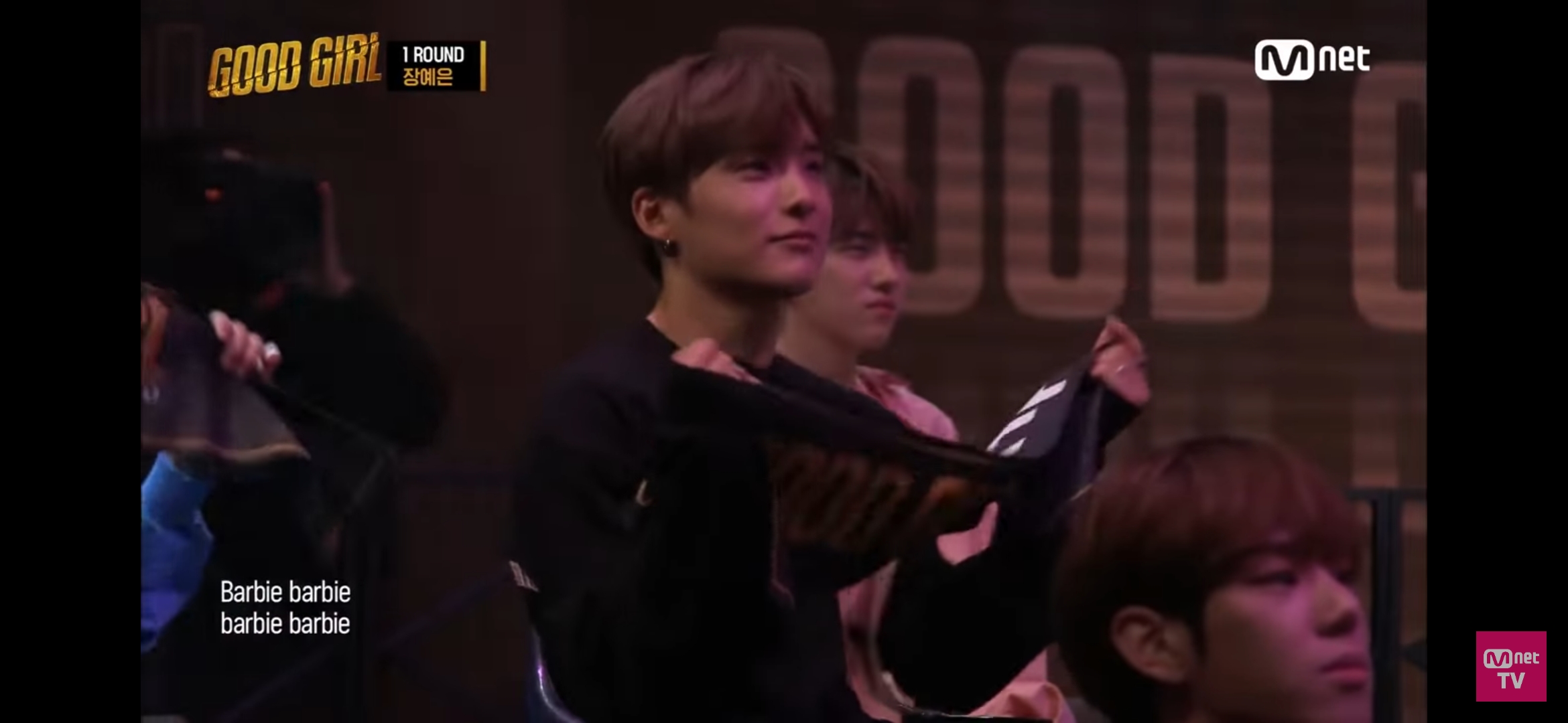 [잡담] 아니 유튜브 보고있는데 재찬같은 사람이 나오는거야 | 인스티즈