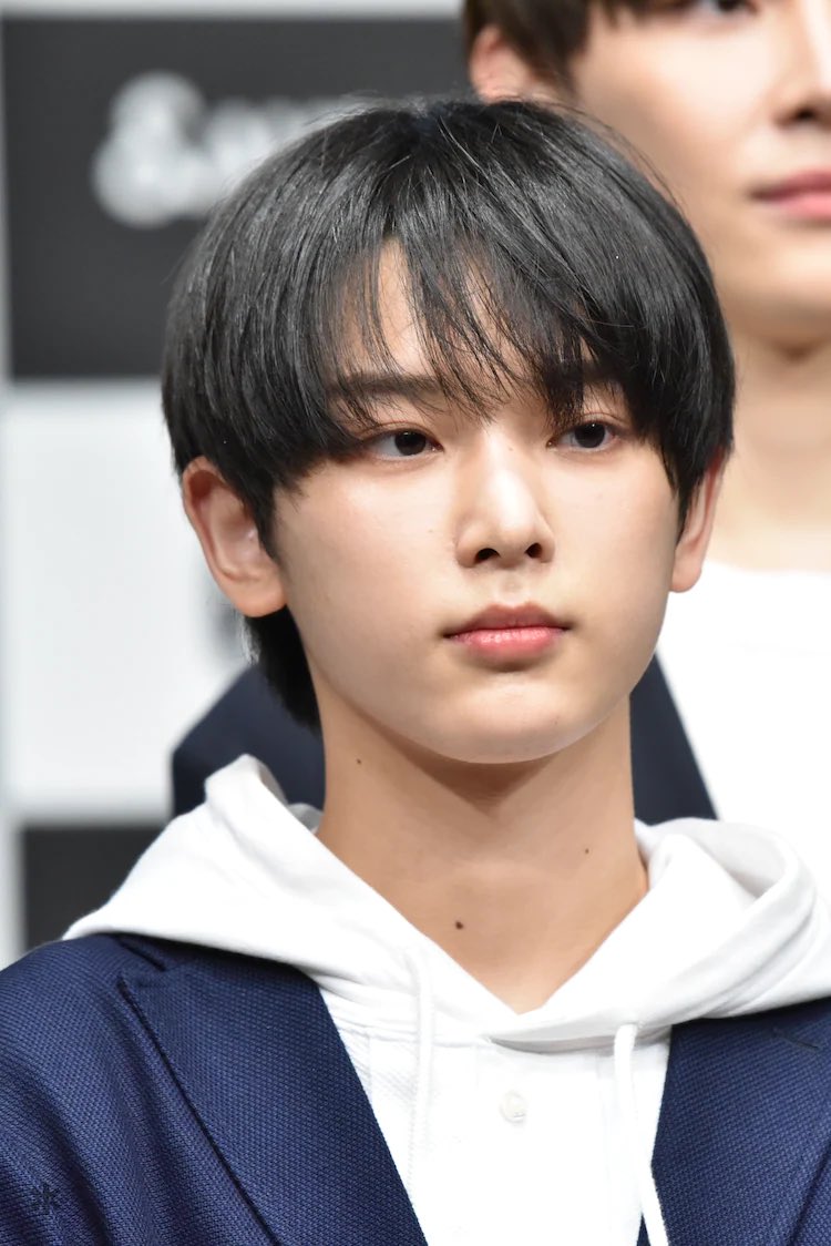 [잡담] 하이브 재팬 서바 하는데 하루아 데뷔할듯 | 인스티즈