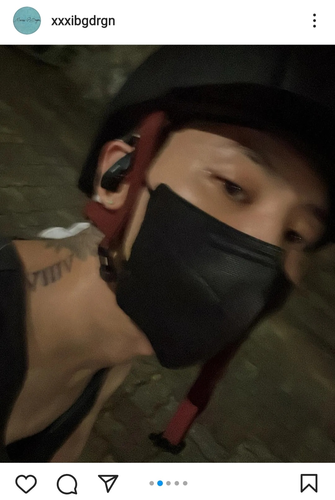 [잡담] 지디팬들아 지디쓰는 이어폰 뭐야? | 인스티즈