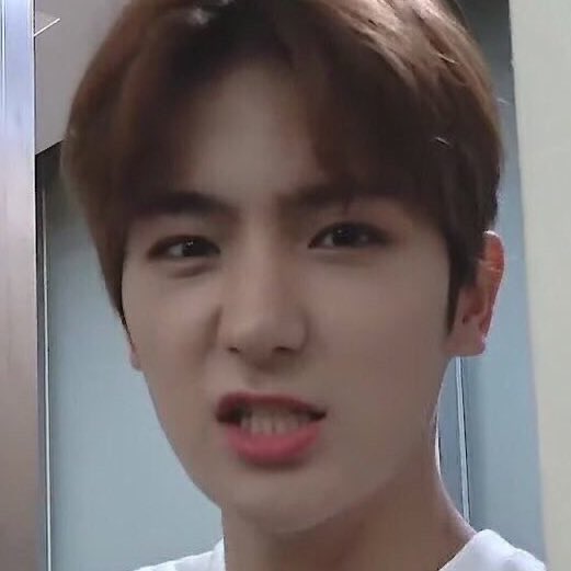 [잡담] 짭더비로서 울면서 온콘보던 과거의 나는 굿바이 | 인스티즈