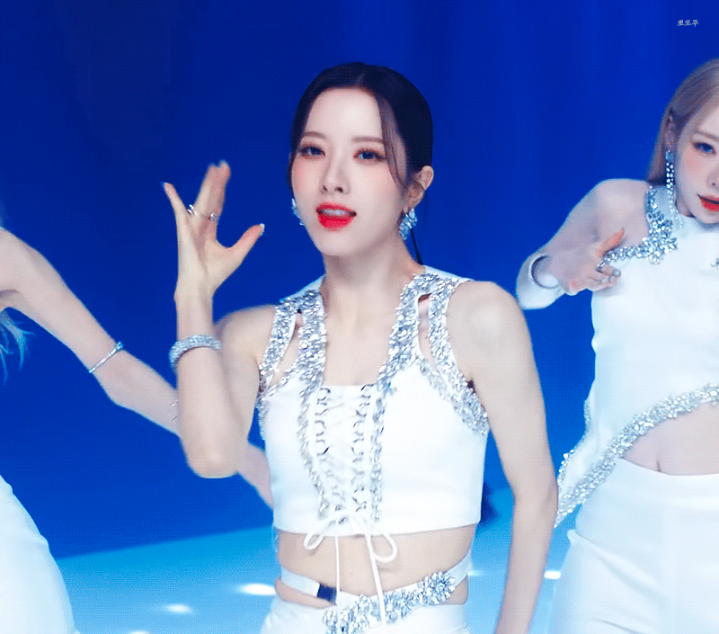 [잡담] 와 보나 진짜 아이돌이네… | 인스티즈