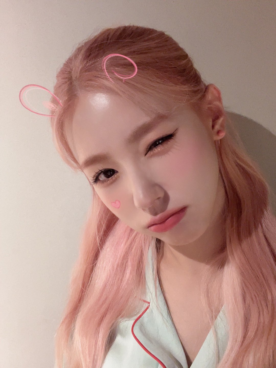 [잡담] 아이들 미연 핑크머리한거 너무 예쁘다! | 인스티즈