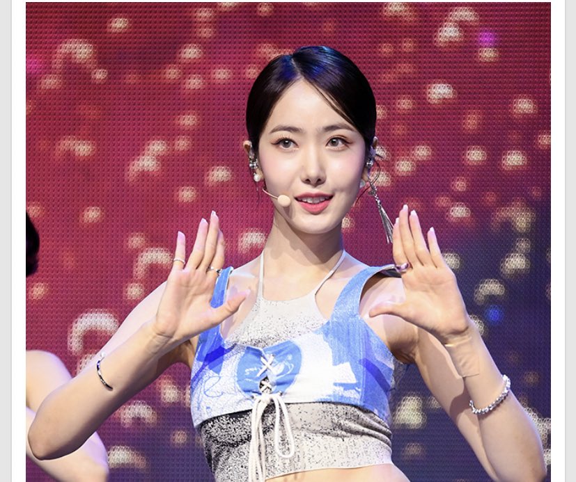 [잡담] 신비 손목에 파스 붙인건강ㅠㅠㅠ | 인스티즈