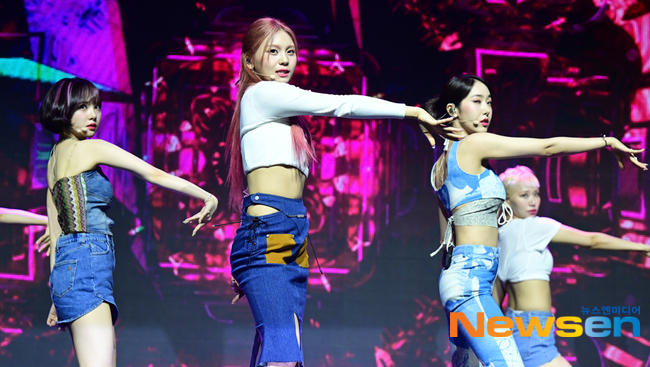 [잡담] 비비지 오늘 기자 쇼케 안무짤들 (스압주의!!!) | 인스티즈