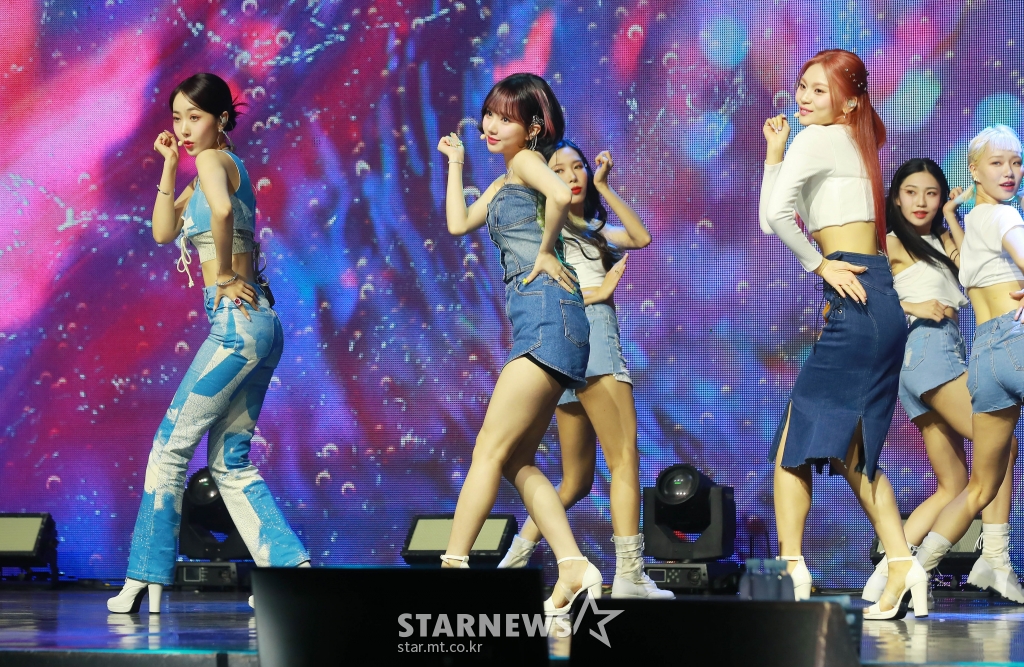 [잡담] 비비지 오늘 기자 쇼케 안무짤들 (스압주의!!!) | 인스티즈