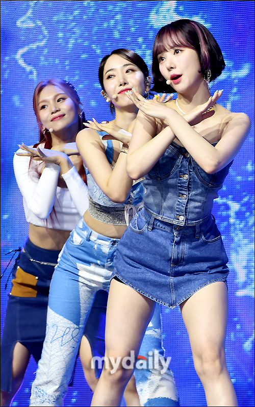 [잡담] 비비지 오늘 기자 쇼케 안무짤들 (스압주의!!!) | 인스티즈