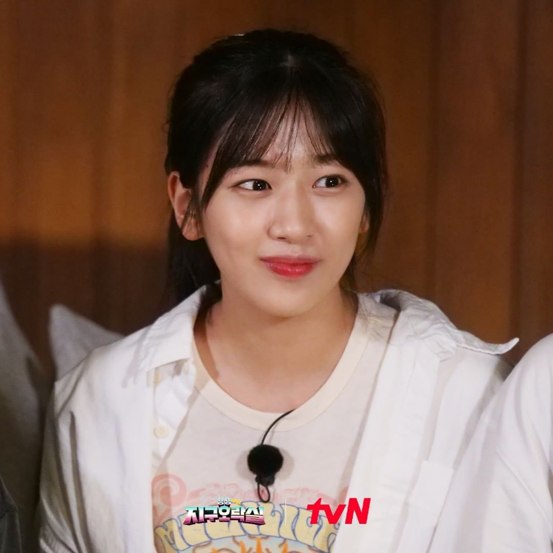 [잡담] 지락실에서 올려준 안유진 사진 좋다 | 인스티즈