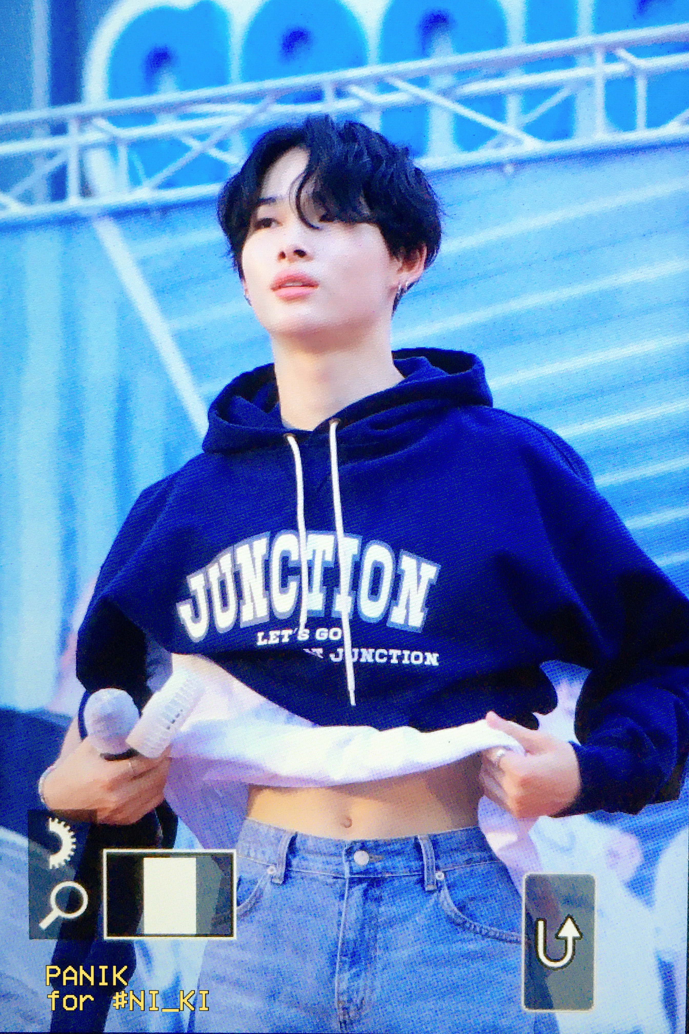 [잡담] 엔하이픈 니키 허리 이거 뭐야..? | 인스티즈