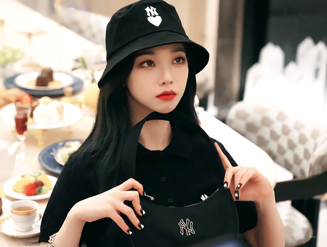 [잡담] 카리나 ㄹㅇ 씨지보다 더 씨지 같아서 경악한 짤 | 인스티즈