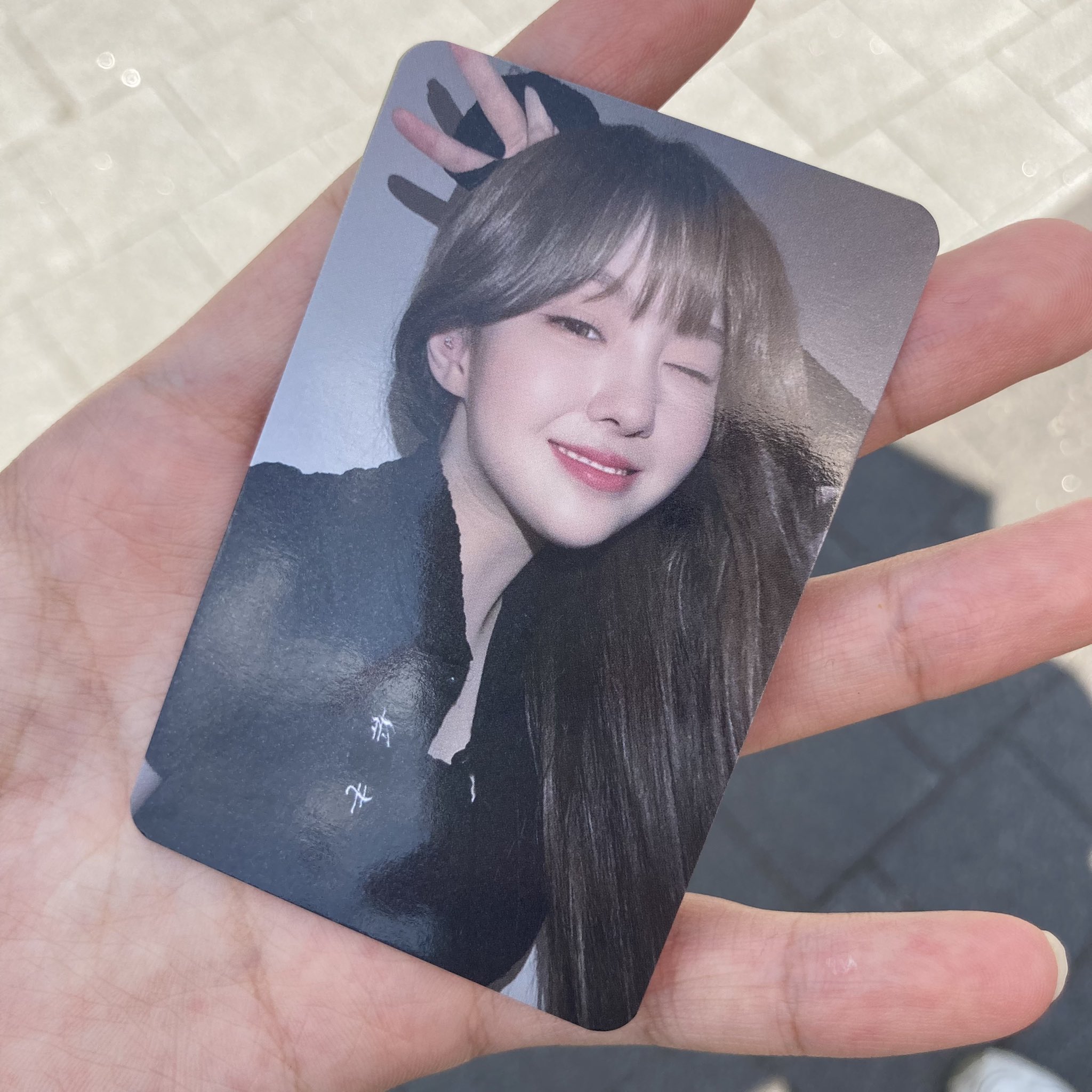 [잡담] 인기글보고 유니콘 포카 보는데 이 둘이 진짜 미쳤다 | 인스티즈