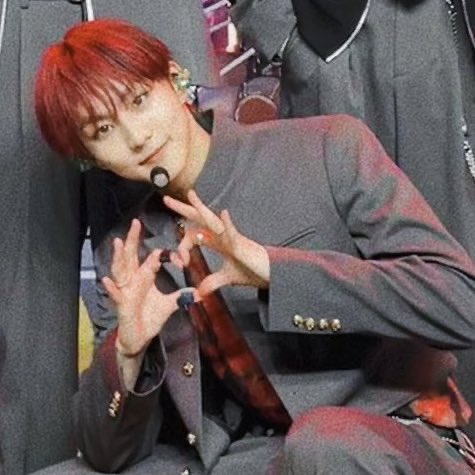 [잡담] 양정원 요즘 이 하트 하는거 손흥민 선수 하트를 보고 영감 받은거래 | 인스티즈