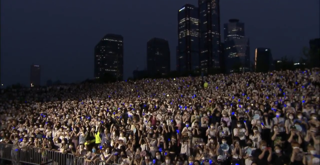 [OnAir] 위너 한강 공연 사람 | 인스티즈