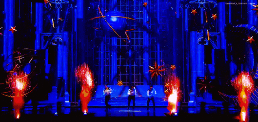 [잡담] 투바투 콘서트 무대 짤 다운 받은거 보는데 진짜 예쁘다 | 인스티즈