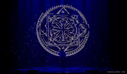 [잡담] 투바투 콘서트 무대 짤 다운 받은거 보는데 진짜 예쁘다 | 인스티즈