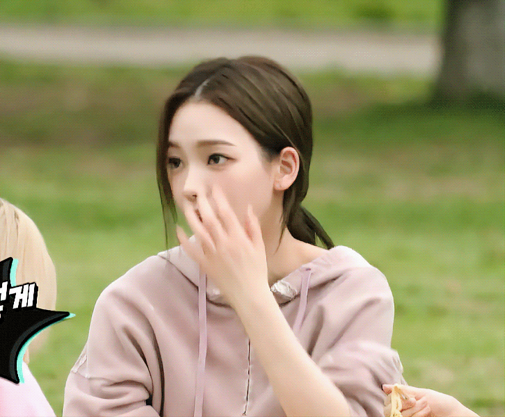 [잡담] 내가 좋아하는 카리나 짤 공유할게 💙 | 인스티즈