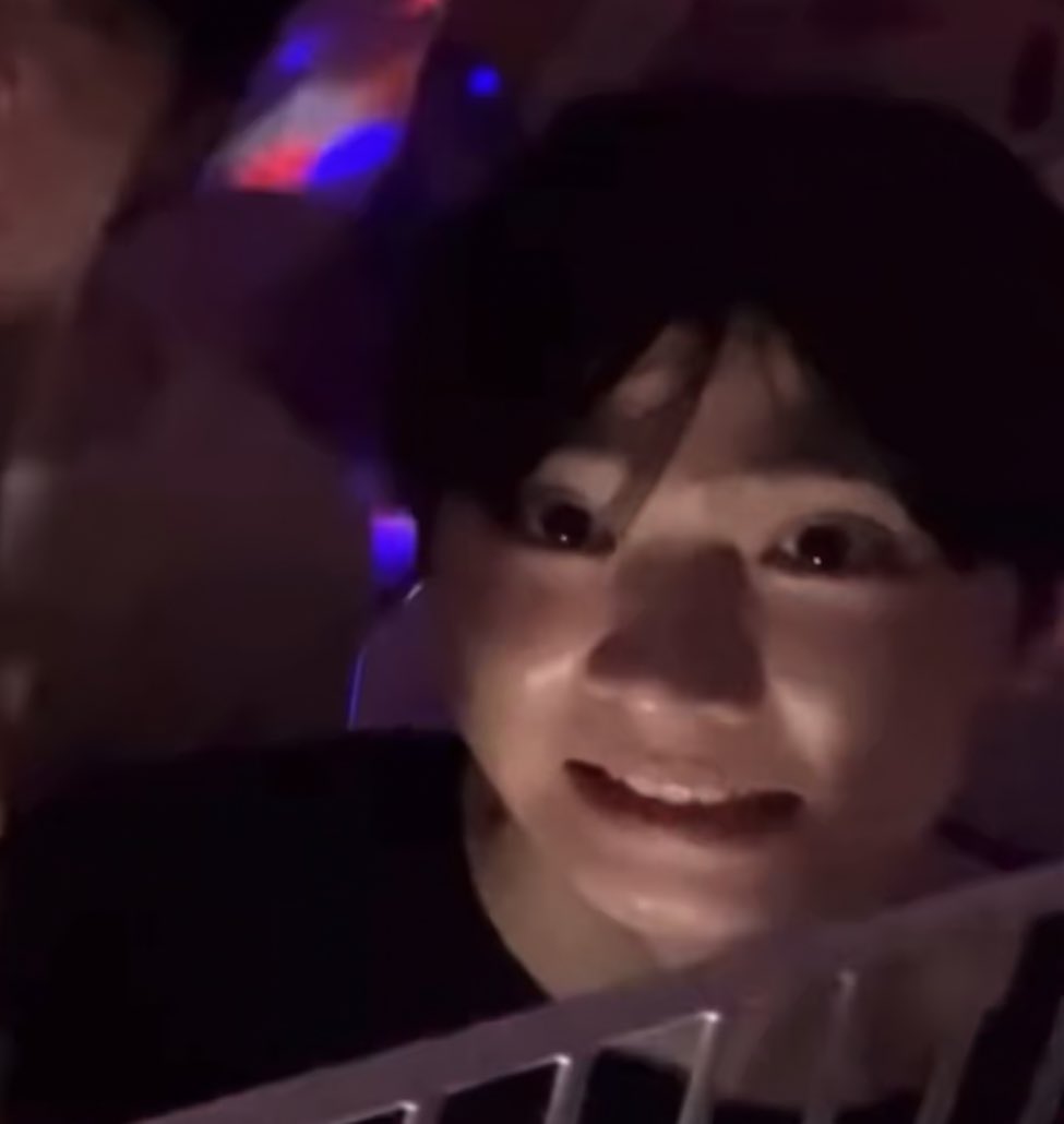 [잡담] 나 또 데뷔 안한 남성 사랑하네.. | 인스티즈