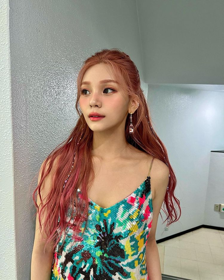 [잡담] 엄지 진짜 인어공주 그 자체 | 인스티즈